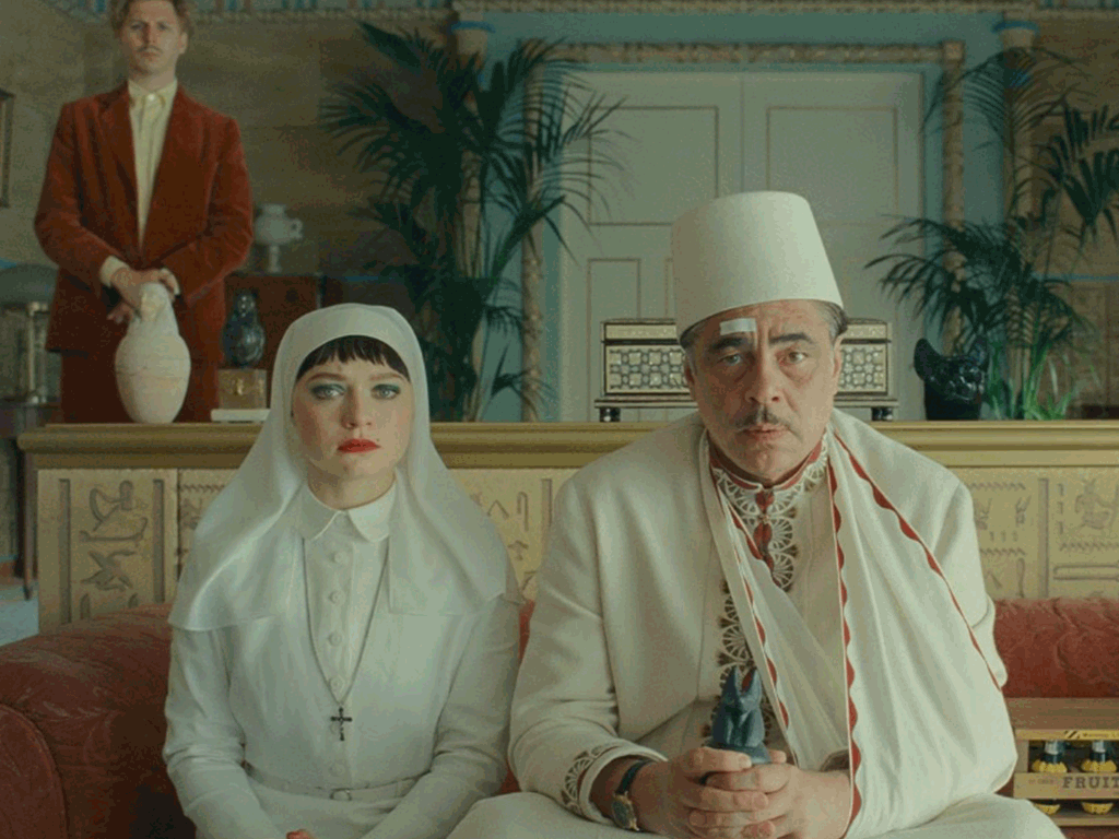 نقد فیلم 2025 The Phoenician Scheme