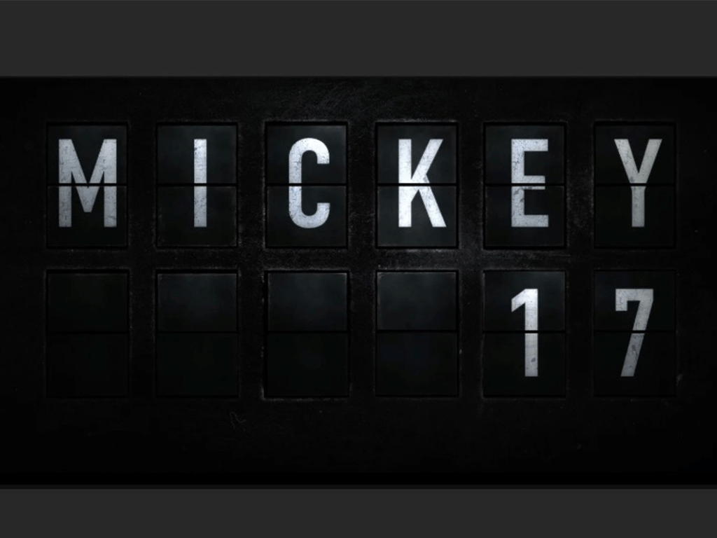 نقد فیلم Mickey 17 2025 