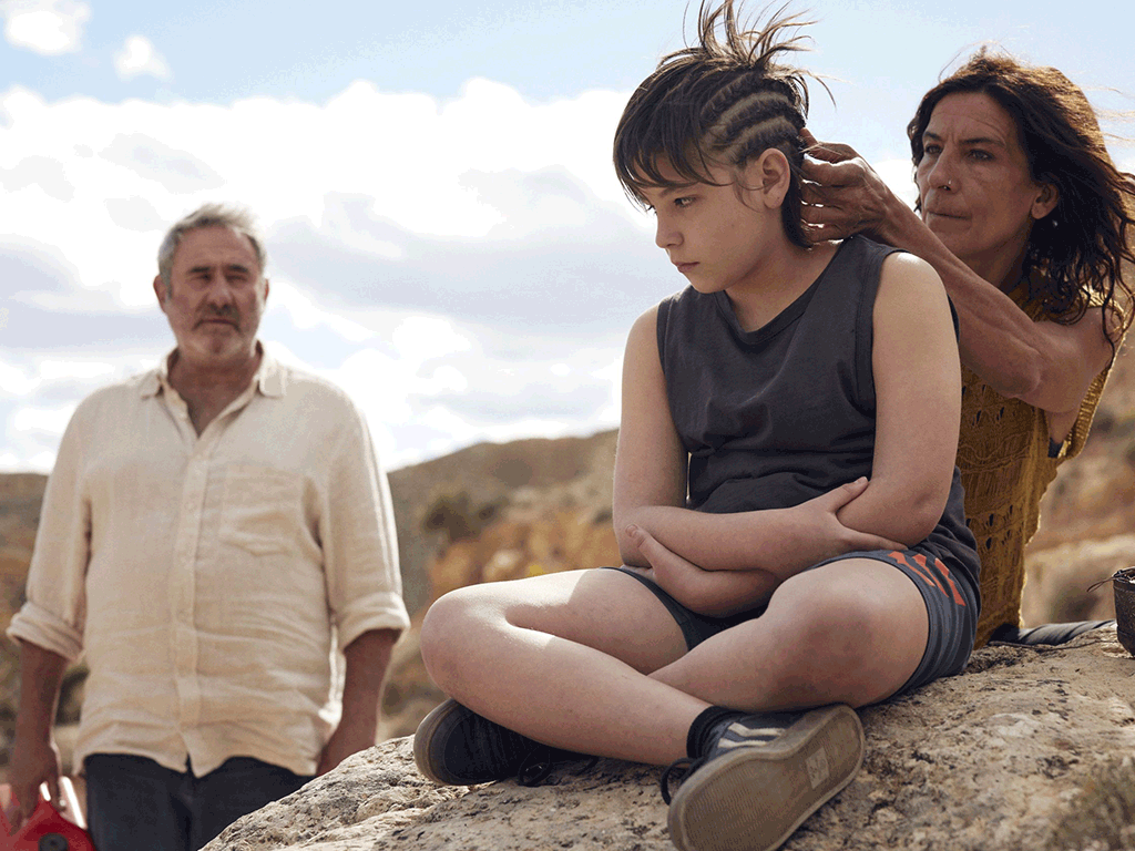 نقد فیلم ۲۰۲۵ Sirât (صراط) - سفری به لبهٔ جهنم