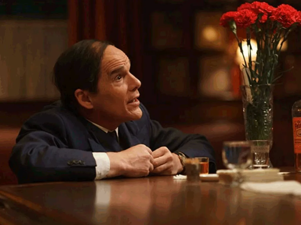 نظر منتقدان در مورد فیلم ماه آبی 2025